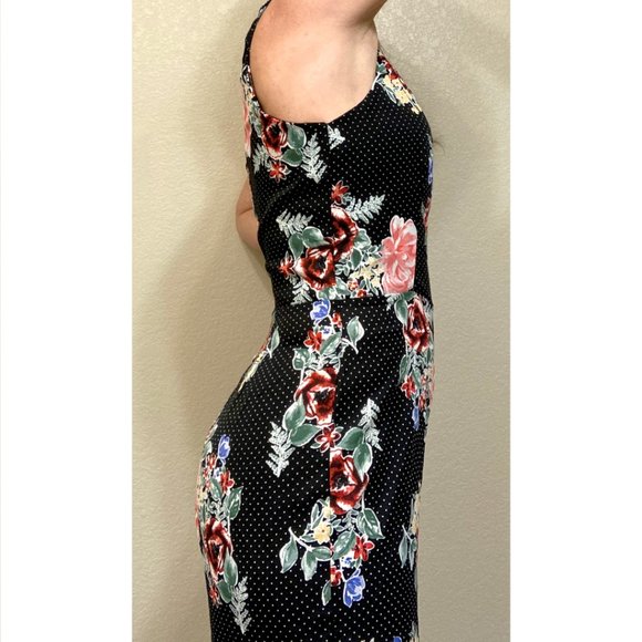 Black Floral Strap Sleeveless Top Jumpsuit - Picture 5 of 5